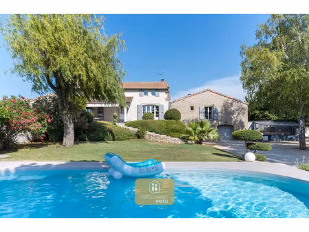 maison de luxe à vendre à beaumont-lès-valence