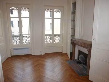 25 rue de brest