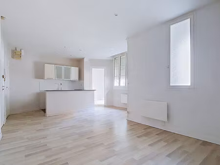 a louer pau centre ville appartement t2 de 39 51 m² proche du foirail et des halles