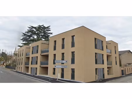 garage a louer dans residence securisée
