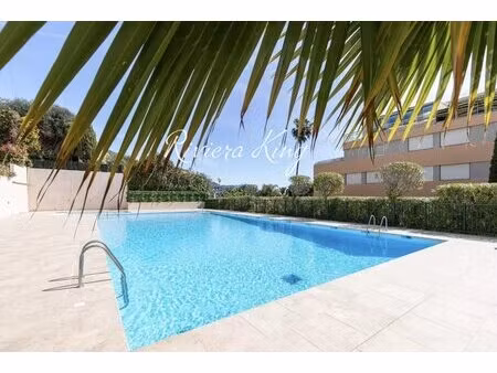 villefranche-sur-mer – magnifique appartement 3p avec vue mer  piscine  parking et cave