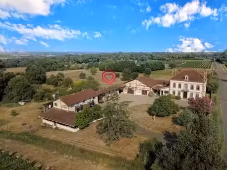 propriété de luxe avec 14 chambres et piscine au cœur d'armagnac