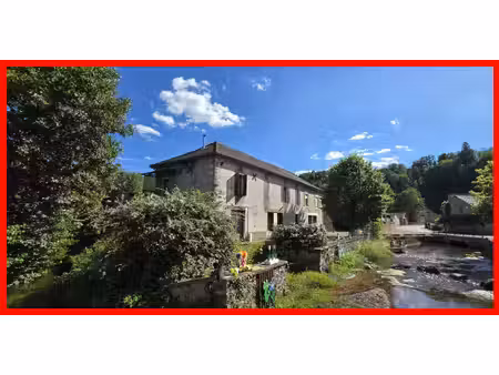 ancien moulin à eau.