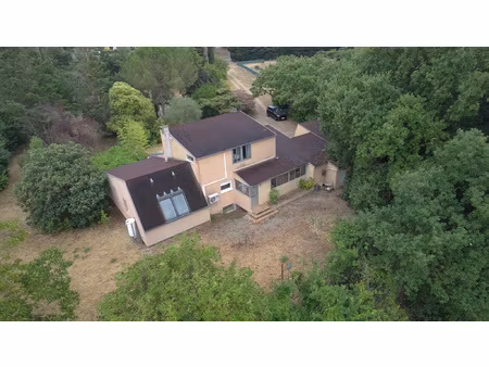 limoux - villa de 150m2 habitables avec piscine - terrain en