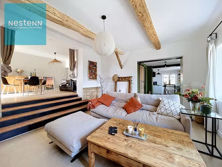 maison de village rénovée  170m²  5 chambres  jardin et garage  5 min villefranche de laur