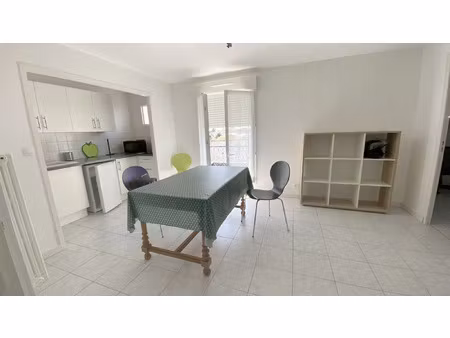 location appartement 3 pièces 47 m² à angers (49100)