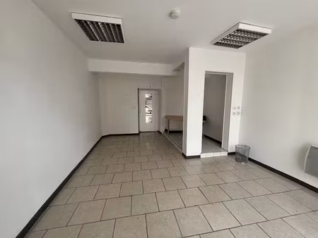 location locaux professionnels 0 pièces 55 m² à limoges (87000)  380 €
