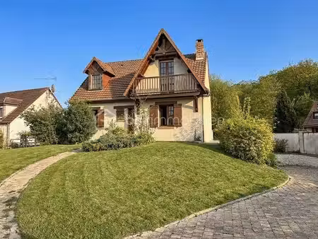 maison de 100 m² à maysel