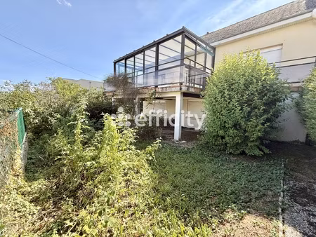 maison 5 pièces - 104 m²