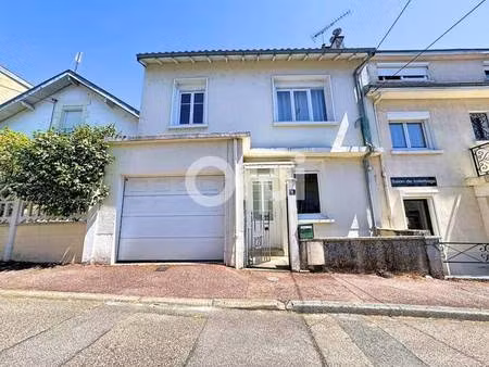 maison de ville à vendre