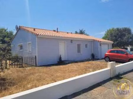 location maison à talmont-saint-hilaire (85440) : à louer / 86m² talmont-saint-hilaire