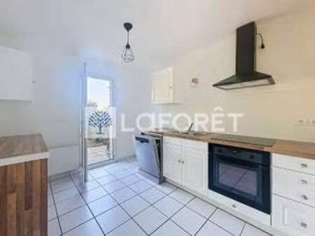 location maison à bretignolles (79140) : à louer / 84m² bretignolles