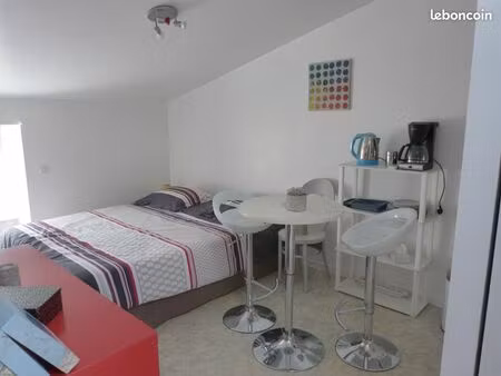 a louer studio quartier la trinité à clisson