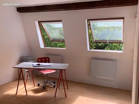 studio vauban la catho - 30 m2 pleine lumière - cuisine  salle de bain  entrée  pièce a vi