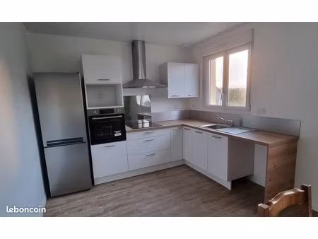 appartement t3 lumineux première étage entièrement rénové à neuf