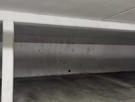 parking à louer en sous sol sécurisé