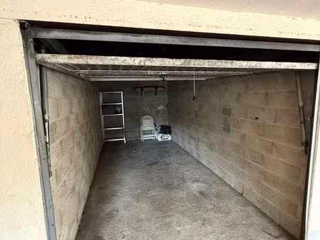 à louer – box fermé et sécurisé – savigny-sur-orge (proche gare et rn7)