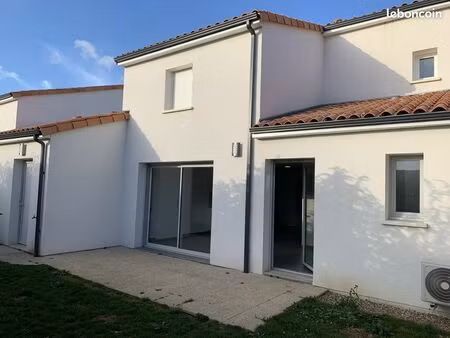 maison 4 chambre dont 1 suite en rdc