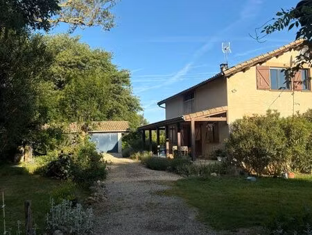 belle maison de campagne à louer
