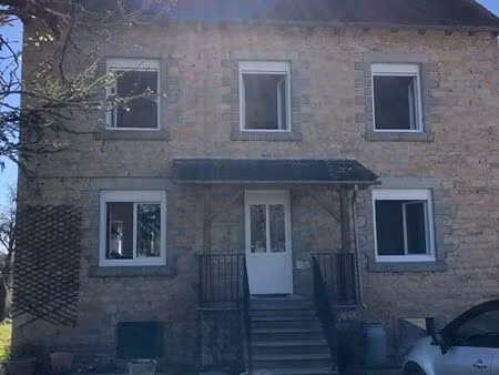 location maison rénovée à rignac
