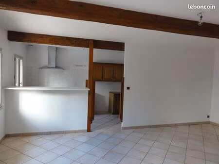 location maison de ville