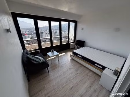 t1 bis 27m2 meublé lumineux au 11ᵉ étage