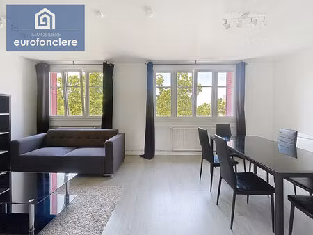à deux pas du centre-ville de troyes