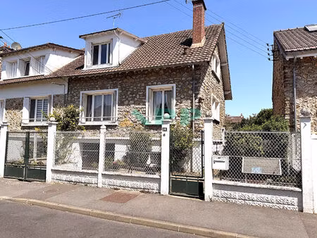 maison 4 pièces à vendre à athis-mons - exclusivité app immobilier