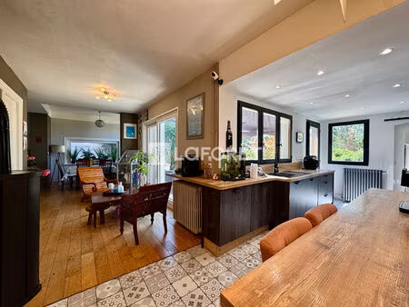 maison familiale 155m² - 4ch - jardin - cave - garage - stade demeny