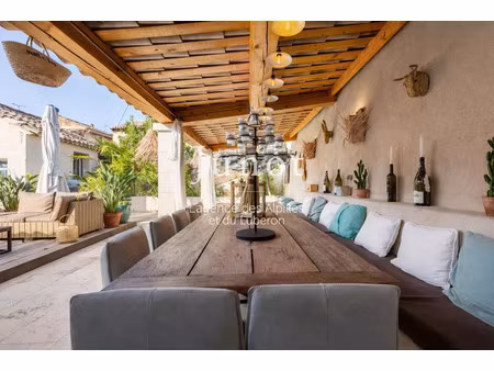 maison de luxe à vendre à robion