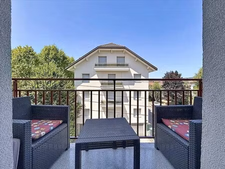 appartement - 2ème étage - 72 22 m2 - 3 pièces - meublé