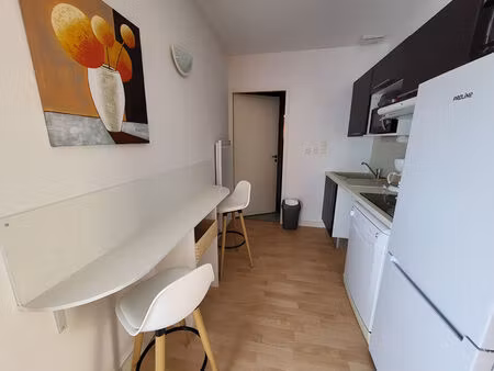 appartement t2 meublée sur le port de plaisance