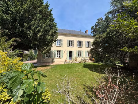 maison de luxe à vendre doué-en-anjou