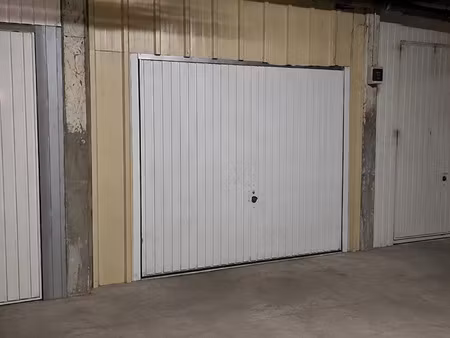 vente garage 18 m² vitrolles (13127)