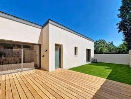 vente maison au lion-d'angers (49220) : à vendre / 125m² le lion-d'angers