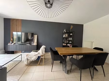location appartement 3 pièces 65.88 m² à evreux (27000)  890 €