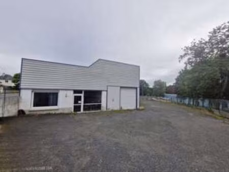vente bureaux et commerces à lamballe (22400) : à vendre / lamballe