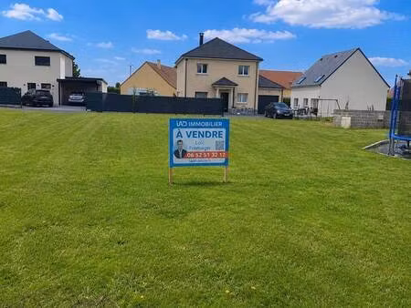terrain constructible viabilisé à vendre