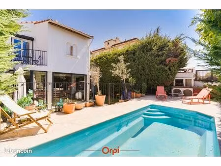 maison 5 pièces 121 m²