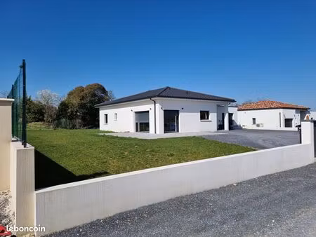 villa contemporaine neuve de plain-pied – 117 m² – terrain de 980 m² – prestations haut de