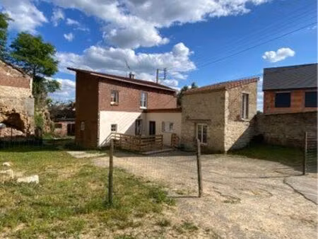 maison 4 chambres et son hangar sur 1400 m2