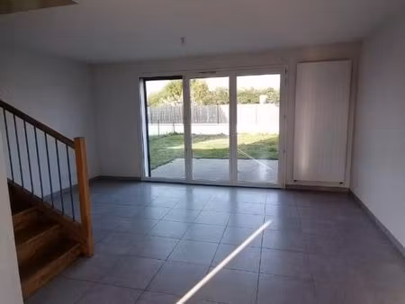 villa 3 pièces 63 m²