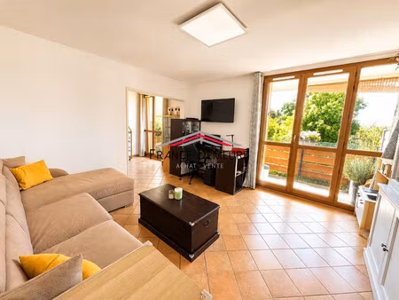 appartement 4 pieces avec cave