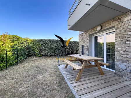 appartement t2 récent avec jardin privatif à la gouesnière