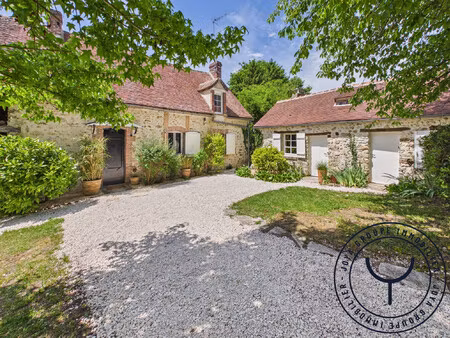 charmante maison de campagne avec dépendances et grand terrain