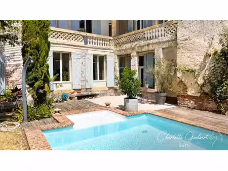 maison de caractère – piscine – à pied de toutes les commodités