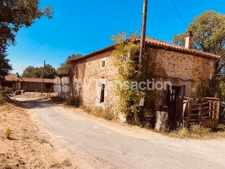 lot de 2 maisons + 1 grange à rénover