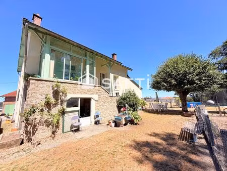 maison avec dépendance et terrain constructible