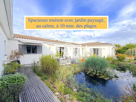 spacieuse maison de plain pied à 10 min. de la mer