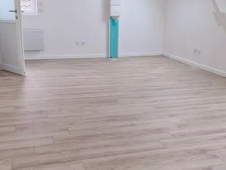location appartement 2 pièces 48.98 m² à everly (77157)  606 €